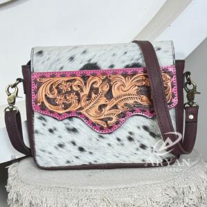 Sac bandoulière en cuir de vachette pleine fleur, artisanal et unique, avec motif western, pour femme - Collection 2026 - Product Image 1