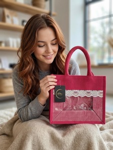 Bolso Tote Mini de Yute Ecológico Moderno, Color Rosa Claro, 5 Pulgadas, Bolso Pequeño Brillante, Bolso Tote Urbano de Lujo - Product Image 2