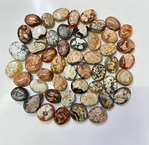 Agate naturelle ovale en gros, pierre précieuse naturelle imprimée pour la méditation et la joaillerie - Product Image 1