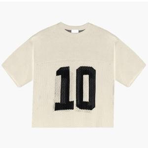 Maillot de football américain rétro personnalisé, style streetwear, coupe courte en mesh tendance avec numéro et nom d'équipe, impression par sublimation, tenue de football - Product Image 1