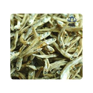 ปลาแอนโชวี่แห้งยอดนิยม คุณภาพพรีเมียม สะอาด แห้งสนิท เหมาะสำหรับทำอาหารและทำซอส ช่วยเพิ่มรสชาติและเสริมพลังงาน - Product Image 1