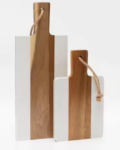 Juego de Tablas de Cortar de Bambú Antiguo Elegante, con Asas de Diseño Pulido, Bloques de Corte de Madera de Alta Calidad para Uso en la Cocina - Product Image 2