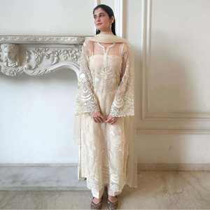 Hermoso conjunto de traje de fiesta para mujer con pantalón superior bordado Dupatta - Product Image 5