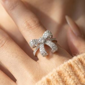 Bague en or jaune massif 18 carats avec diamants naturels ronds, design romantique, qualité supérieure, directement de l'usine, pour femme, mariage - Product Image 2