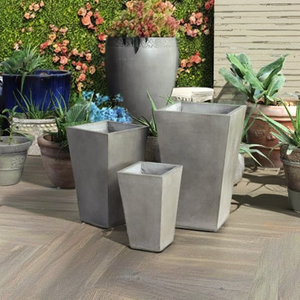 Pots en béton rustiques pour décoration de jardin extérieur avec texture faite à la main et aspect moderne - Product Image 1