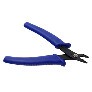 Pince à bec effilé mini portable de 4,5 pouces (120 mm) pour polissage fin, avec poignée en acier au carbone trempé rouge, dentelée, personnalisable OEM - Product Image 1