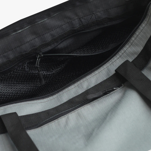 Sacs de sport unisexes de luxe en polyester imperméable à motif uni avec fermeture éclair, couleur/logo personnalisé, grande capacité, sac de sport d'extérieur - Product Image 5