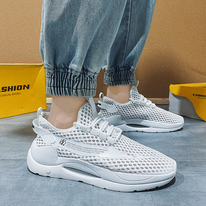 Zapatos deportivos informales transpirables de malla para hombre, calzado deportivo de verano, suela gruesa ligera que absorbe los golpes, calzado masculino a la moda para correr - Product Image 2