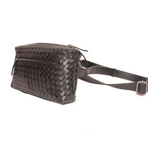 Bolso de Cintura de Cuero Tejido a Mano de Lujo Unisex |   Bolso cruzado premium para el pecho |   Riñonera de Diseño Personalizado, Venta al Por Mayor, Pedidos al Por Mayor - Product Image 2