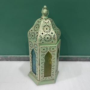 Farol de Hierro Grabado Verde, Farol Decorativo de Mesa para Navidad, Pascua, Ramadán, Eid, Bodas, Decoración del Hogar - Product Image 5