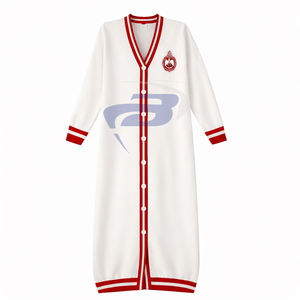 Suéter tipo cárdigan informal de invierno para hermandad Delta Sigma Theta DST, de lana/acrílico, con estampado rojo y logotipo bordado en la parte delantera. - Product Image 1