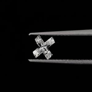 Meilleur design, diamant fantaisie de 1 carat certifié IGI, VVS, cultivé en laboratoire, percé au laser, coupe fantaisie, lettre X pour la fabrication de pendentifs, meilleur prix - Product Image 4