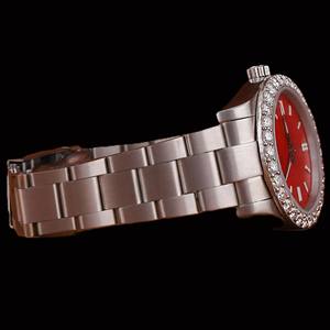 Reloj de Hombre de Alta Calidad, Colección Roja, Esfera Redonda, Bisel con Diamantes Moissanite, Acero Inoxidable, Atractivo Regalo Personalizado para Él - Product Image 4