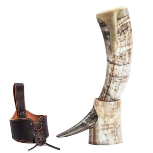 Portavasos de Cuero con Cuerno Vikingo Natural Pulido de Alta Calidad, Estilo Animal, Estilo Náutico, Artículo Coleccionable, Elaborado en Europa - Product Image 1