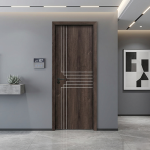 Puerta de Madera Maciza Personalizada para Uso Comercial y Residencial, Resistente, Recubierta de Melamina y PVC, con Aislamiento Acústico y Resistencia a la Humedad - Product Image 2