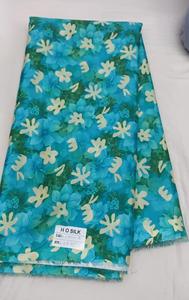 Eleve su colección étnica con tela de poliéster Tabby Silk de primera calidad, con vibrantes estampados florales digitales de alta definición. - Product Image 5
