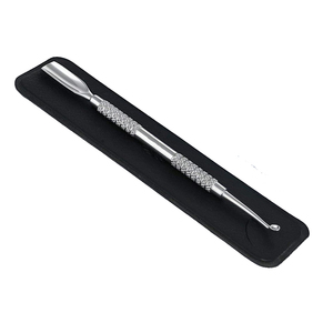 MARI INSTRUMENTS Empujador de Cutículas Profesional de Doble Punta de Acero Inoxidable con Gancho de Limpieza Curvo y Agarre Antideslizante para Manicura - Product Image 6