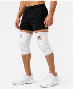 Rodilleras ligeras diseñadas para entrenamiento deportivo, fitness y actividades al aire libre con protección flexible contra impactos - Product Image 5