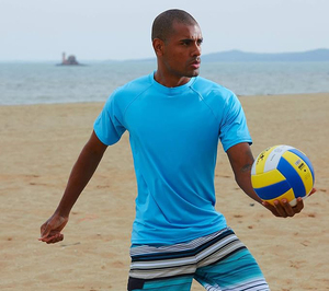 Maillot de bain athlétique à manches courtes pour homme, protection UPF 50+, séchage rapide, bleu clair, pour piscine, plage, sports nautiques - Product Image 2