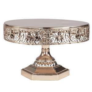 Base redonda decorativa de metal para exhibir pasteles de cumpleaños con un elegante acabado y base de pedestal resistente para mesa de postres. - Product Image 5
