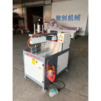 Alimentation automatique et découpe de profilés en aluminium, universelle pour la coupe du bois, positionnement précis et scie à découper CNC précise