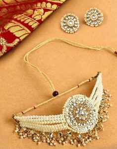 Conjunto de Collar de Perlas Étnicas de Bollywood, Chapado en Oro, con Gotas de Perlas Pequeñas Kundan, Hecho a Mano, para Bodas, Compromisos y Fiestas - Product Image 2