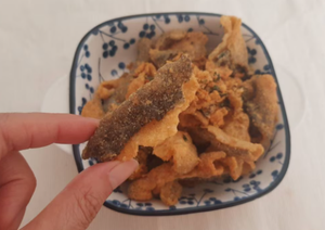 ขนมหนังปลาทอดกรอบ รสไข่เค็ม รสชาติอาหารทะเลแสนอร่อย สไตล์เวียดนาม ขนมรสเค็ม บรรจุภัณฑ์ขนาดใหญ่ - Product Image 2