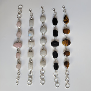 Pulsera de Latón de Primera Calidad con Piedras Preciosas Naturales para Mujer, con Incrustaciones de Múltiples Piedras, Joyería de Cristal para Fiesta, Regalo al por Mayor - Product Image 4