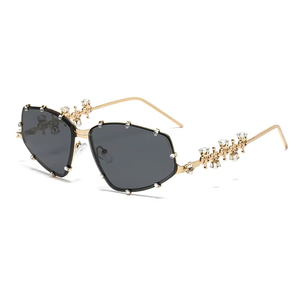 2025 Wholesale Brand Design Cut Lens Fashionable Oversized Custom Logo Hollow Diamond Rhinestone Y2k Oval Metal <b>Sunglasses</b> - Product Image 3