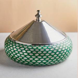 หม้อสแตนเลสทรงกลมพร้อมฝาปิดลายดอกไม้มุกและฝาปิดโลหะทนทาน - Product Image 3