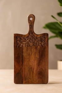 Tabla de Cortar de Madera de Acacia Premium con Diseño de Hoja Grabado con Láser, Duradera, Segura para Alimentos, Elegante y Rústica - Product Image 3