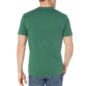 Camiseta cómoda de secado rápido 100% algodón con cuello en V para hombre, transpirable, de corte holgado, estampada y ecológica. - Product Image 3
