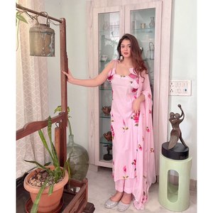 Conjunto de traje de fiesta para mujer de diseñador con parte superior inferior y Dupatta - Product Image 2