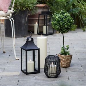 Durable metal candle lantern with strong handle easy to carry for outdoor activities and <b>emergency</b> <b>lighting</b> purposes - Product Image 5