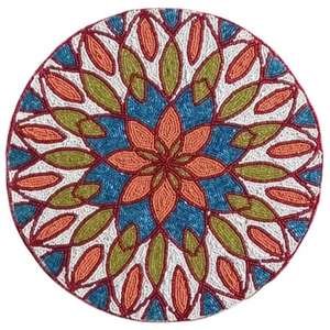 Napperon élégant fait main avec broderie de roses et perles, idéal pour événements festifs et maisons, tendance, personnalisable, pour table à café et à dîner - Product Image 3