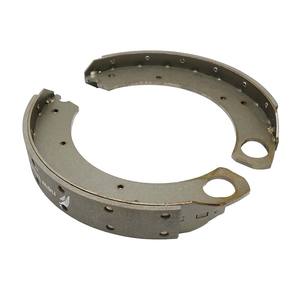 Zapata de freno de 2 pulgadas de ancho con revestimiento, compatible con tractores Massey Ferguson 35, 65, 135, 165, 230, 240, 265, 275, 285, 375, 1085 - Piezas de tractor - Product Image 1