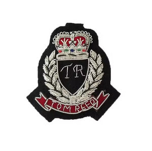 Patchs et badges brodés à la main en forme de cœur - Tailles et designs personnalisés, tissu en toile, broderie 3D pour chapeaux - Product Image 6