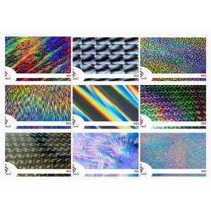 Film vinyle métallisé personnalisable, film holographique à gratter, film de plastification holographique à estampage à chaud pour exposition et épicerie - Product Image 2