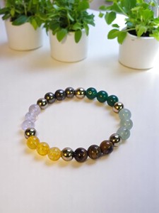Bracelet perlé en pierres précieuses polies, aimant d'argent, vente en gros, bijoux en agate pour cadeau, achetez Dhan Yog chez Amayra Crystal Exports India - Product Image 4