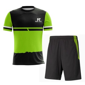 Comfortable Sports Wear Men <b>Soccer</b> Uniform 100% Polyester Men Custom Made Football Uniform - Product Image 3