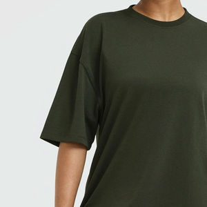 Camisetas de gimnasio extragrandes con cuello en V para mujer 2026, tops de entrenamiento de talla grande, camisetas básicas casuales de manga corta y ajuste holgado para mujer OEM - Product Image 5