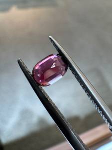 Natural Pink/Magenta Spinel Oval Cut 1.00CT Loose Faceted Gemstone Color Play Jewelry Making Collector Accessories LK Origin - Product Image 2