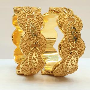 กำไลข้อมือทองชุบ 24K สำหรับผู้หญิง ยี่ห้อ SARA คุณภาพสูง ดีไซน์คลาสสิก ทันสมัย เหมาะสำหรับงานหมั้นและงานแต่งงาน ขายส่ง - Product Image 1