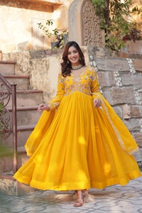Traje Tradicional Indio para Mujer, Salwar Kameez con Bordado Faux Blooming, Lentejuelas y Zari, para Bodas y Festivales - Product Image 5