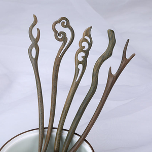 Épingle à cheveux en bois de santal vert antique, design chinois haut de gamme, artisanat en bois - Product Image 4