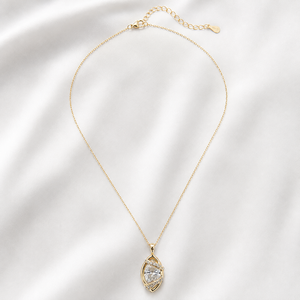 Pendentif solitaire classique en moissanite plaqué or 18 carats pour femme, design goutte de diamant marquise, idéal pour le quotidien - Product Image 5