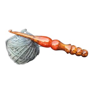 Crochets en bois ergonomiques Galaxy Resin pour le tricot, aiguilles à tricoter à finition lisse, outils de couture faits à la main - Product Image 4