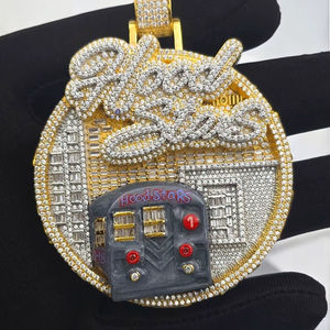 จี้ห้อยคอฮิปฮอปหรูหราประดับเพชรโมอิสซาไนต์รูปทรงเมดัลลี่น์แบบกำหนดเอง สีโรสโกลด์ รุ่น Luxury Iced Out Hoodstars Subway สำหรับงานปาร์ตี้ - Product Image 1