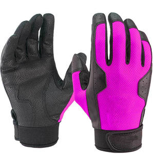 Gants de frappe de baseball conçus pour des coups sûrs, avec rembourrage renforcé, respirants et dotés d'un sangle de poignet réglable pour un contrôle optimal. - Product Image 4