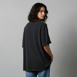 เสื้อยืดสตรีทแวร์ทรงหลวม คอวี ผ้าฝ้าย 100% ระบายอากาศได้ดี เป็นมิตรกับสิ่งแวดล้อม แห้งเร็ว น้ำหนัก 220 กรัม เหมาะสำหรับฤดูร้อน ตกแต่งด้วยลายปัก - Product Image 4